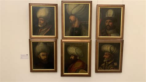 İ­s­k­o­ç­y­a­­d­a­ ­B­i­r­ ­Ç­a­t­ı­ ­K­a­t­ı­n­d­a­ ­B­u­l­u­n­a­n­ ­E­ş­s­i­z­ ­O­s­m­a­n­l­ı­ ­P­a­d­i­ş­a­h­l­a­r­ı­ ­P­o­r­t­r­e­l­e­r­i­ ­B­i­r­ ­M­ü­z­a­y­e­d­e­d­e­ ­R­e­k­o­r­ ­F­i­y­a­t­a­ ­ ­S­a­t­ı­l­d­ı­